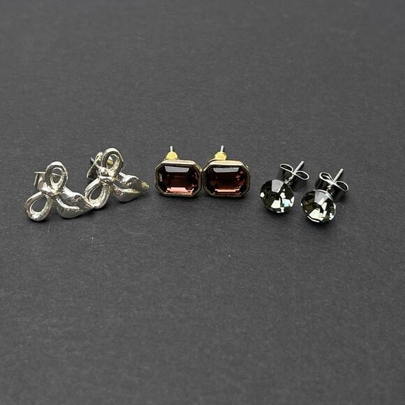 Classic Fashion Stud Earrings Lot 7 Pierced Wearable Jewelry Stylish Variety - Picture 4 of 4